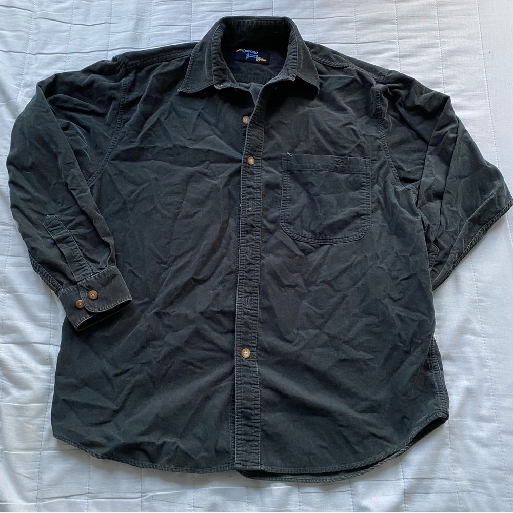 Men's Button-Up Shirt in Charcoal Black